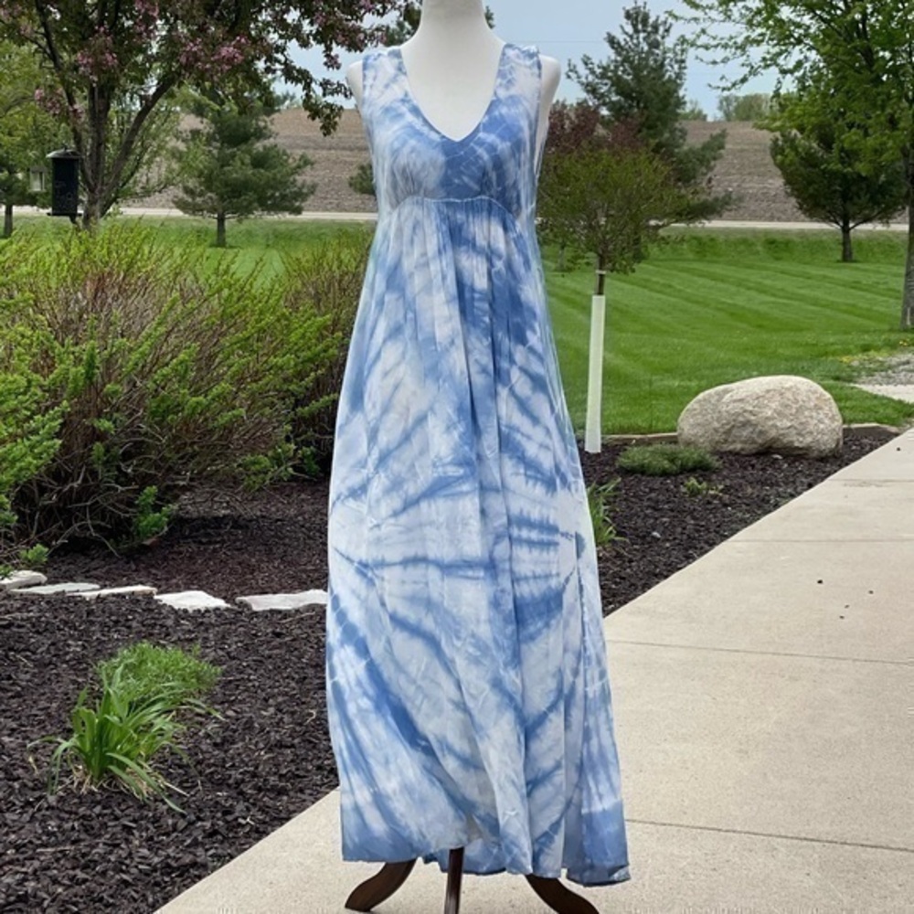 Raviya Blue & White Tie-Dye Maxi Coverup Dress